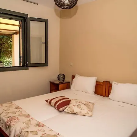 Hotel Korallis 2*